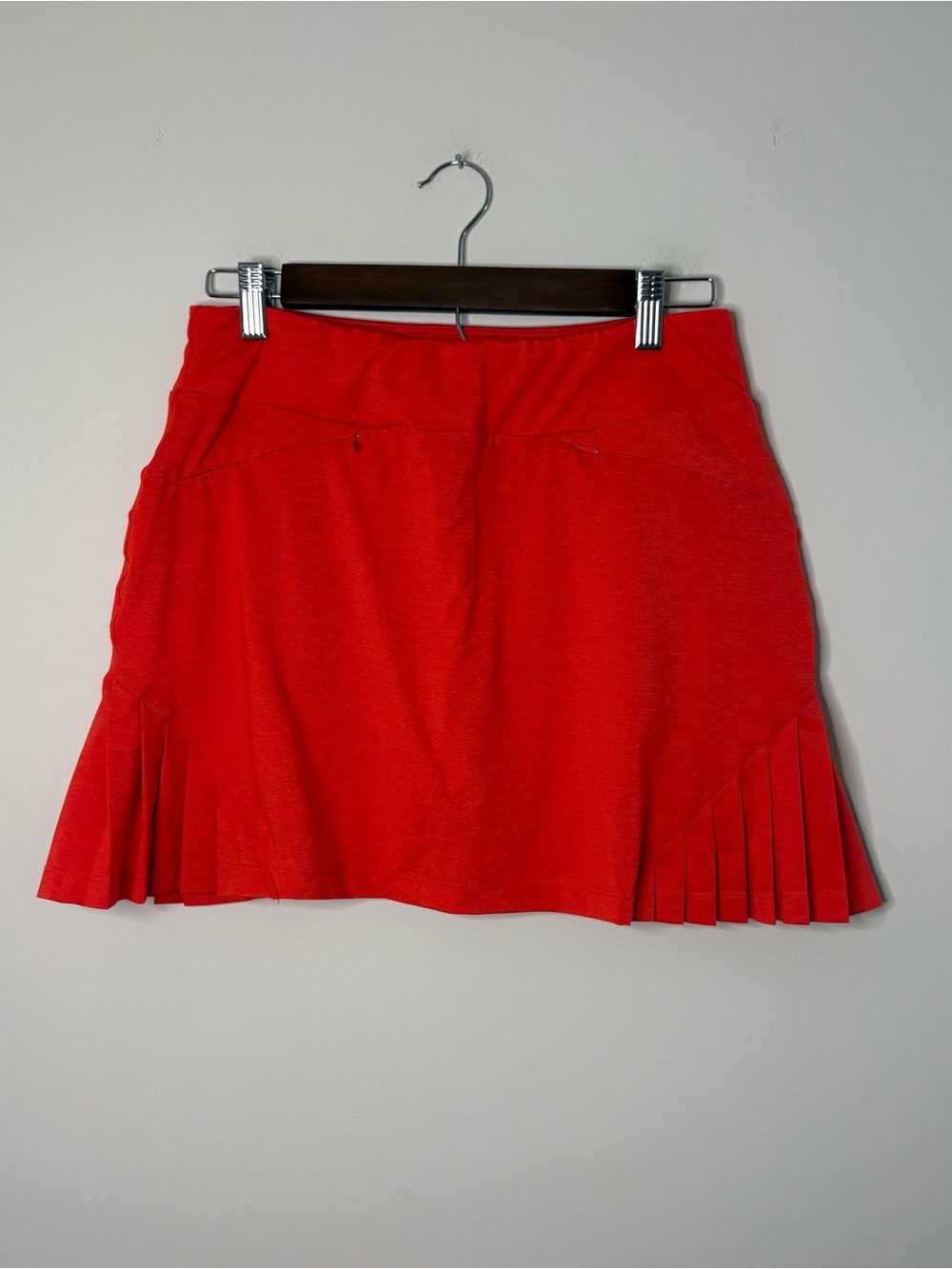 TAIL Women’s Small Red Orange Golf Skort Tennis Preppy Bold